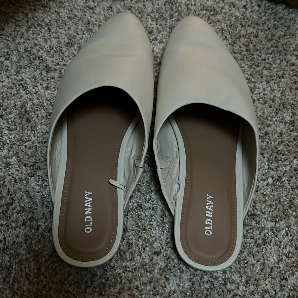 NWOT Size 9 Old Navy Slip On Loafers